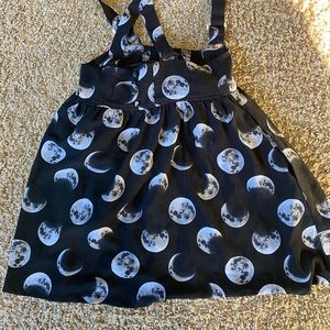 Moon phase suspender skirt